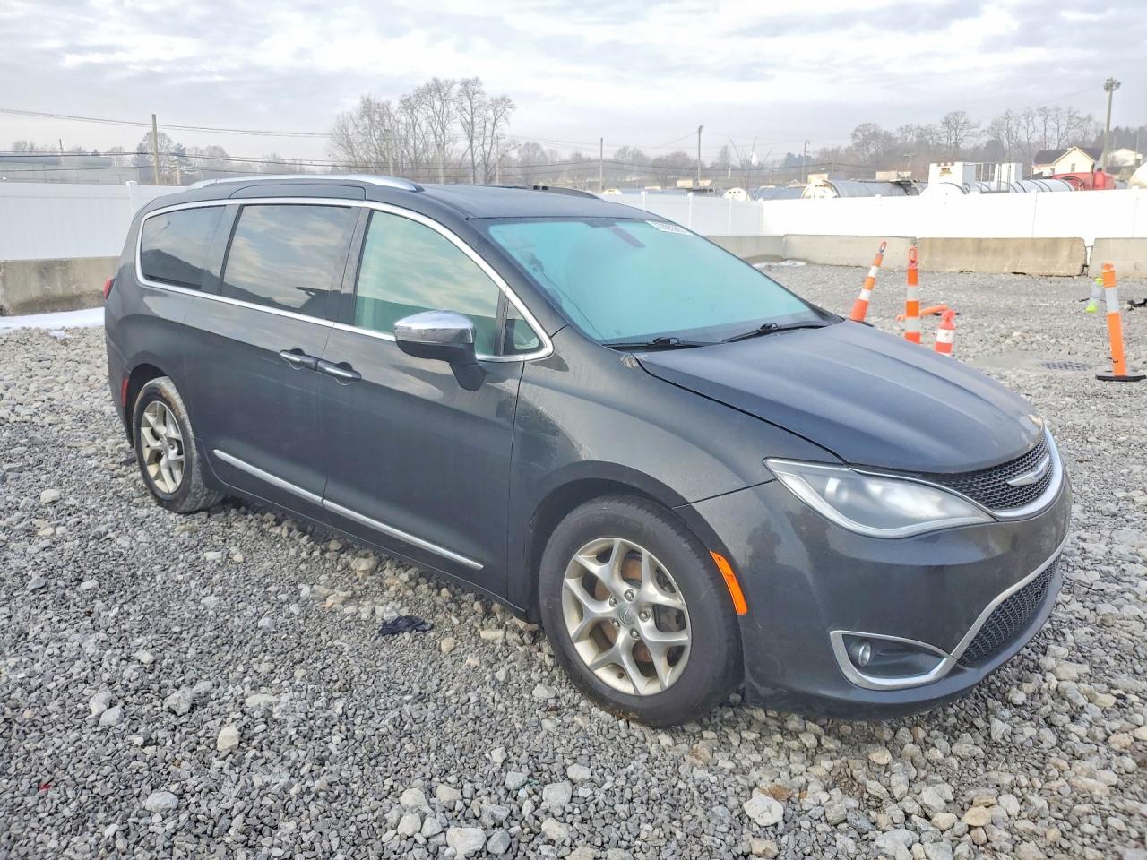 2018 Chrysler Pacifica Limited - Фото 4