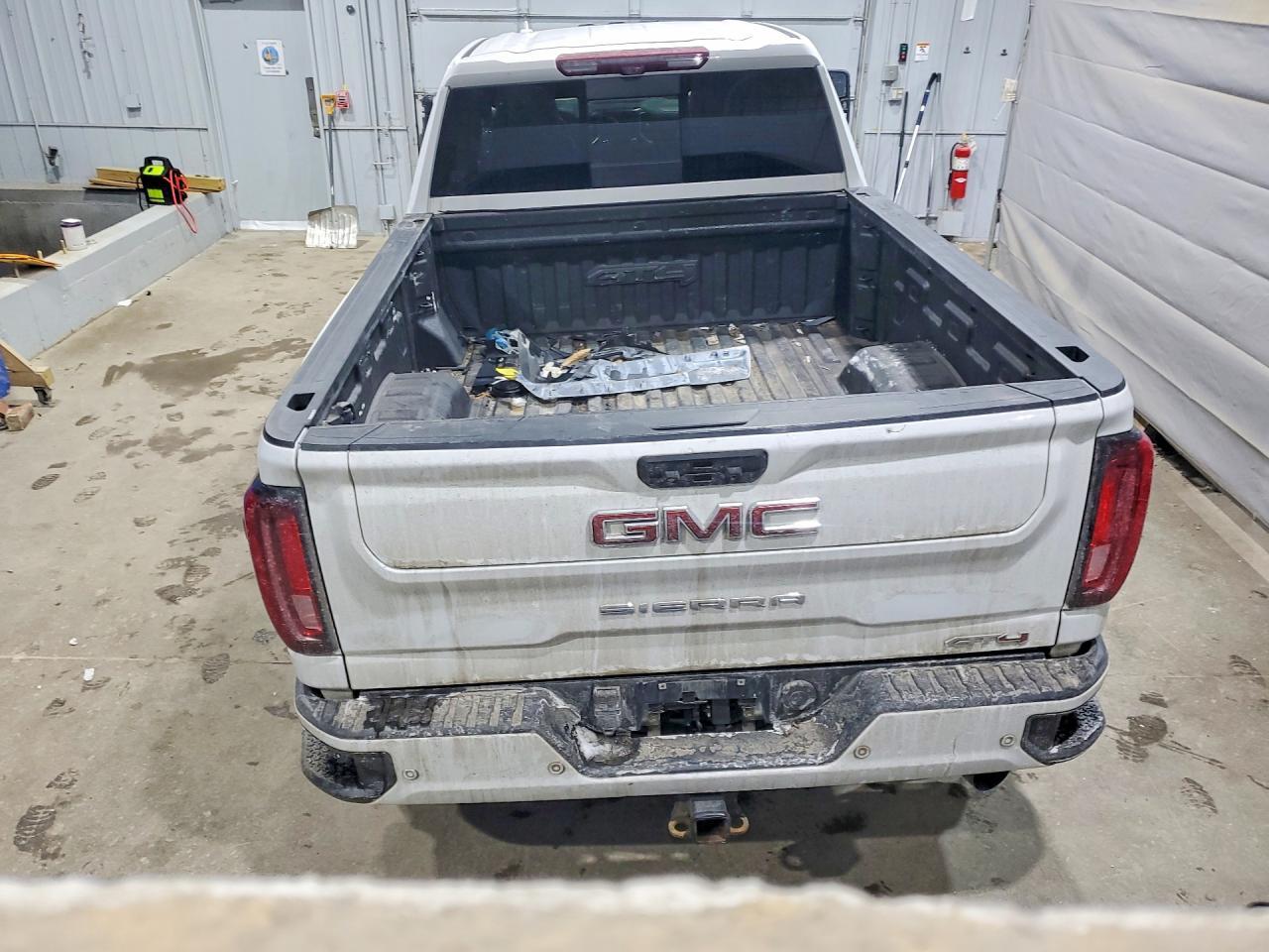 2021 GMC Sierra K2500 At4 - Фото 6