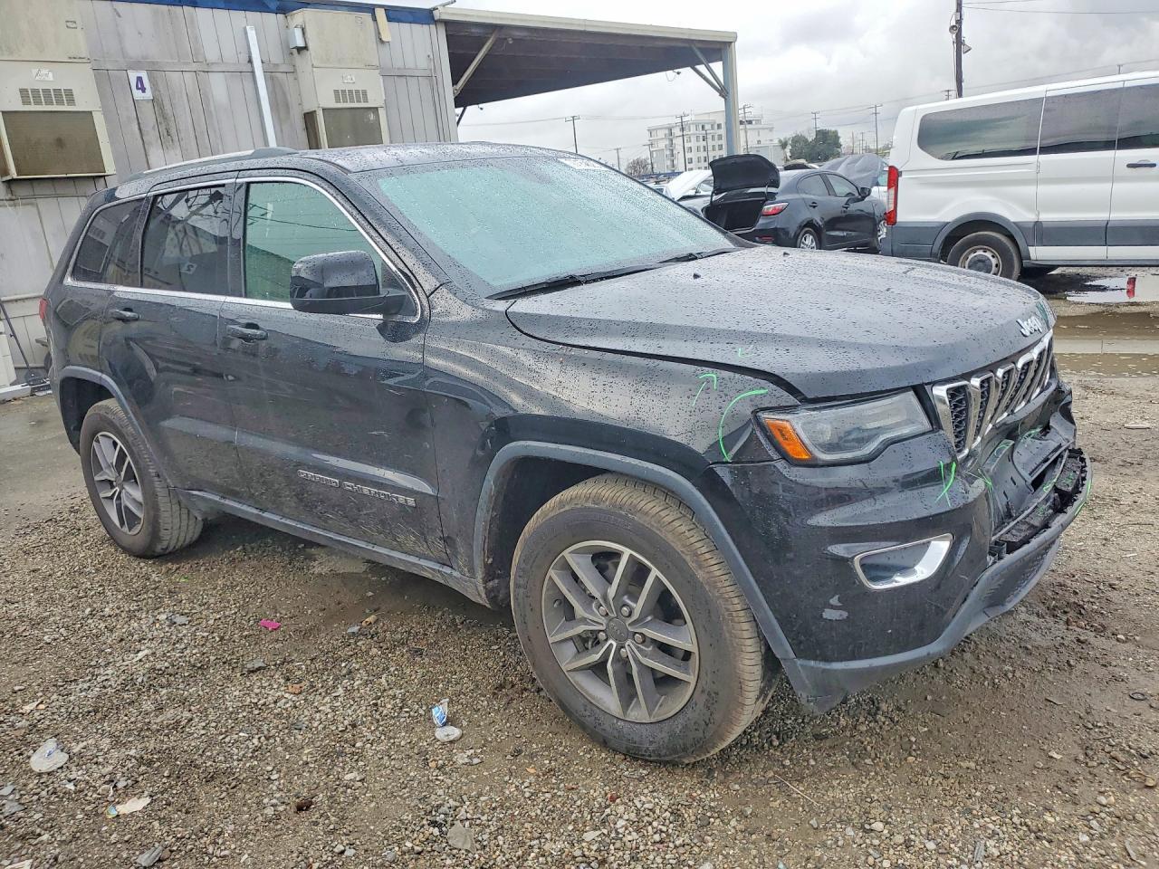 2020 Jeep Grand Cherokee Laredo - Фото 4