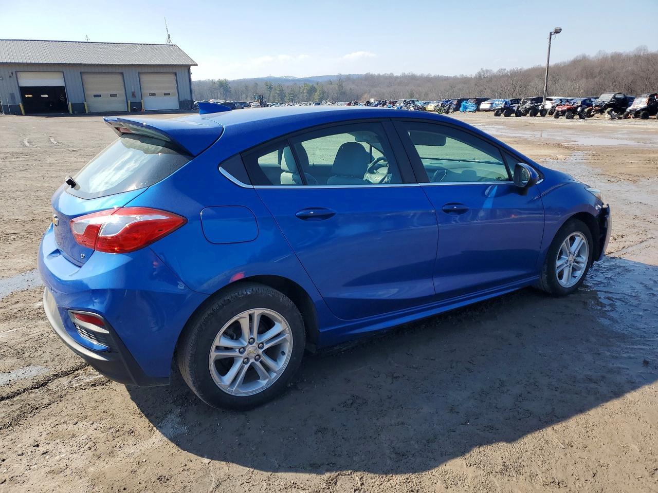 2018 Chevrolet Cruze - Фото 3