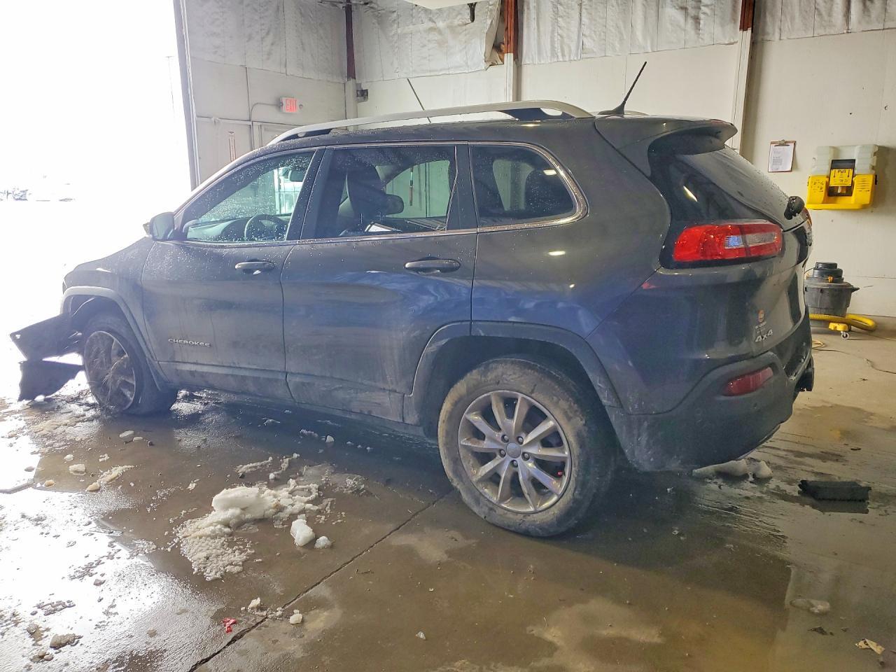 2015 Jeep Cherokee Limited - Image 2