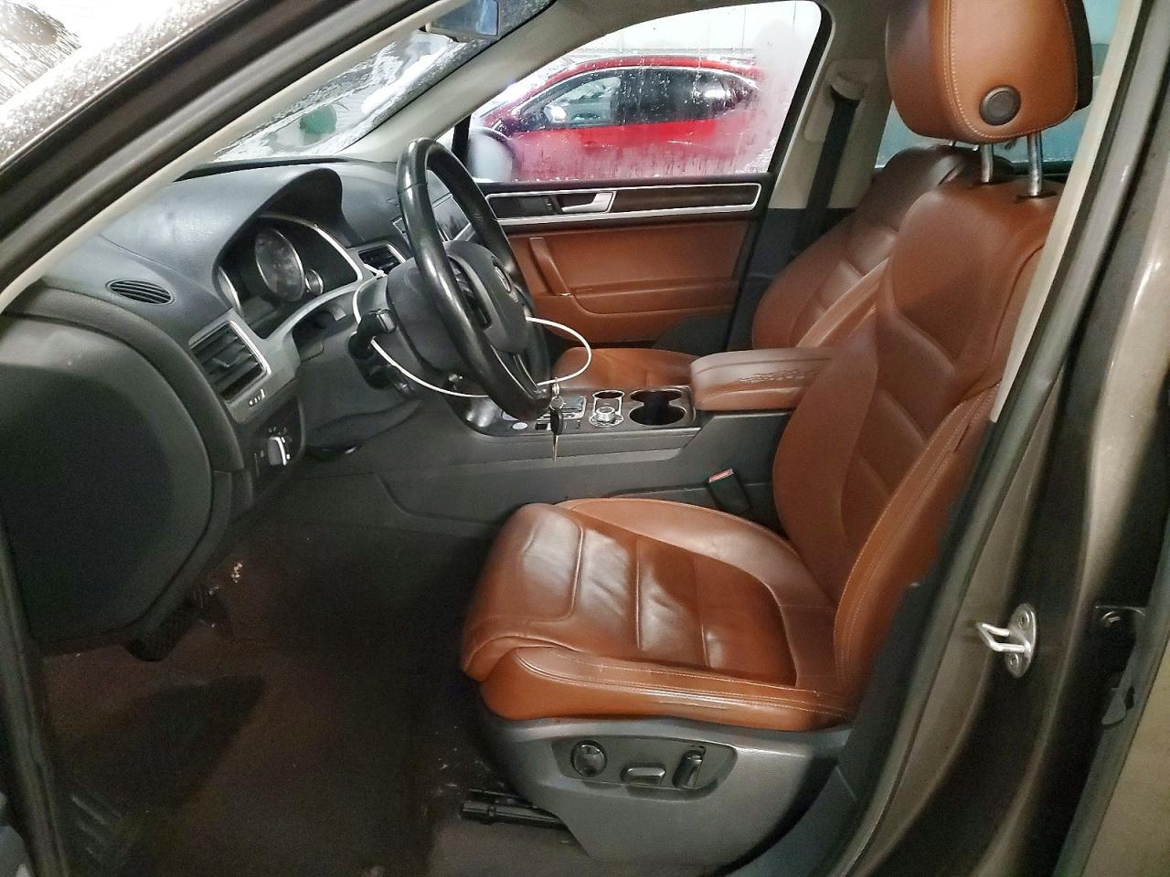 2015 Volkswagen Touareg V6 - Фото 7
