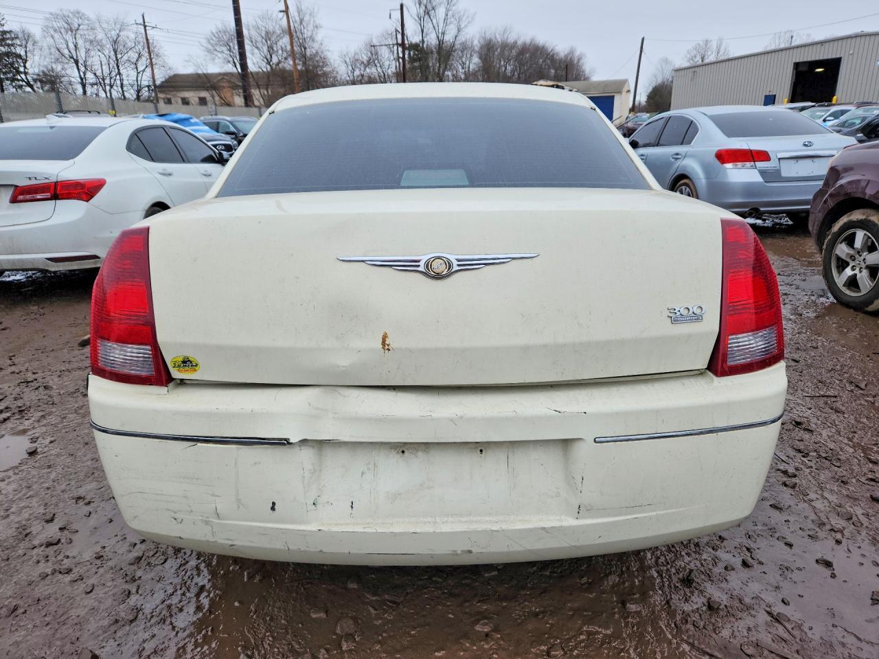 2006 Chrysler 300 - Image 6