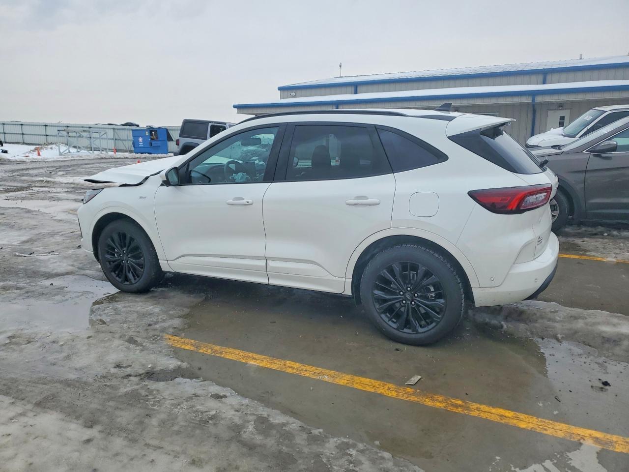 2023 Ford Escape St Line Elite - Фото 2