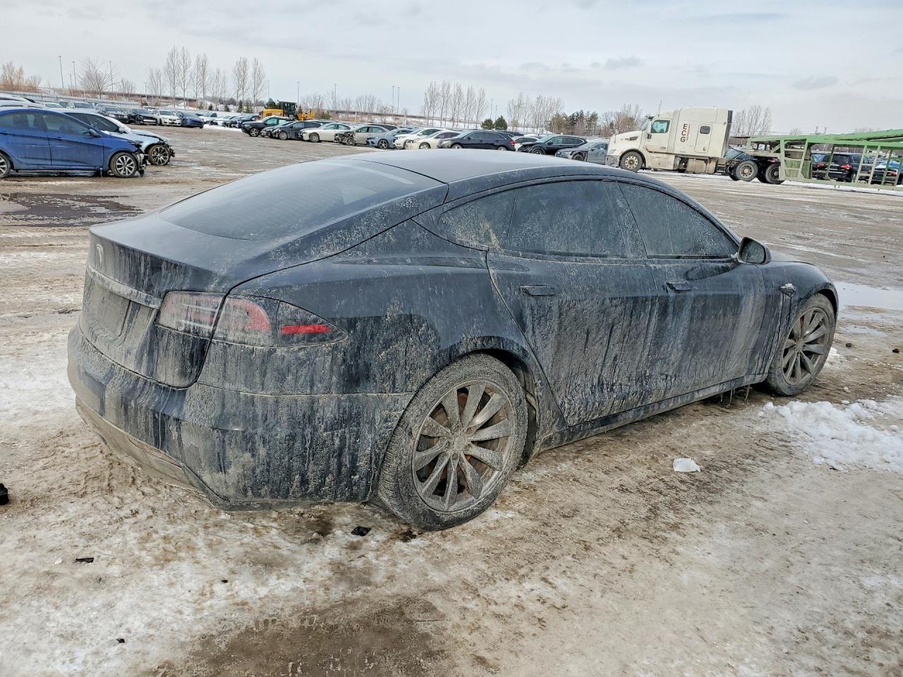 2023 Tesla Model S - Image 3