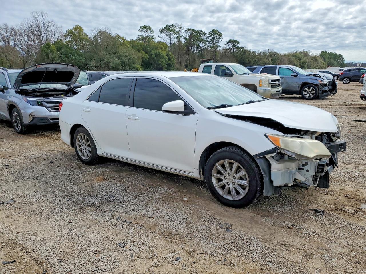 2012 Toyota Camry Base - Фото 4