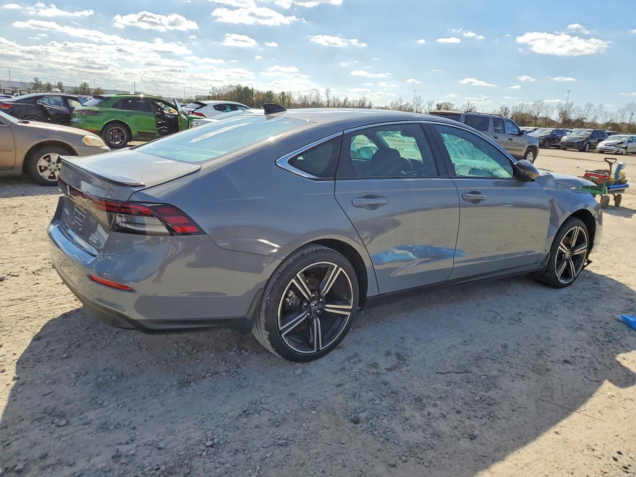 2025 Honda Accord Hybrid Sport - Фото 3