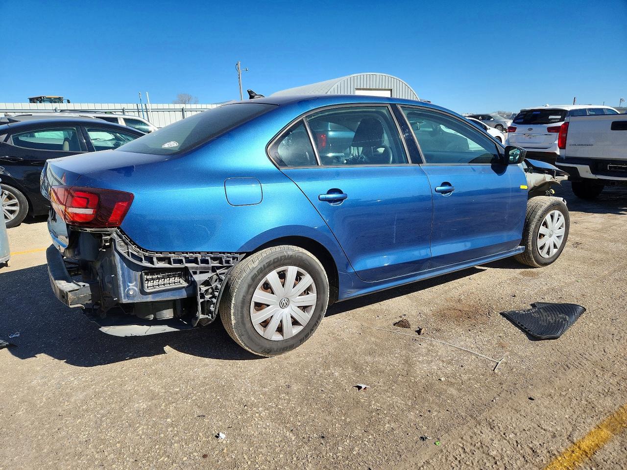 2016 Volkswagen Jetta S - Фото 3