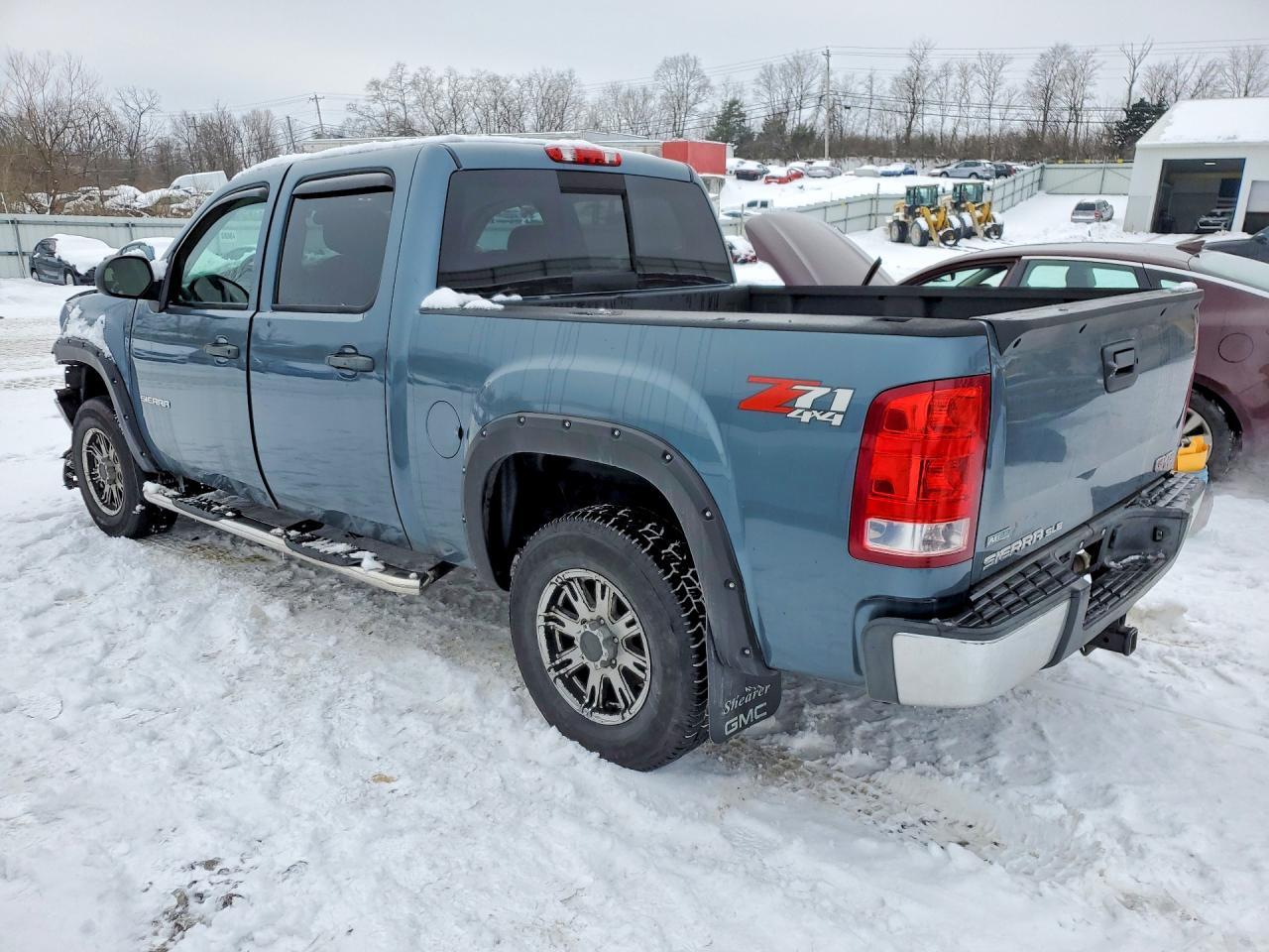 2011 GMC Sierra K1500 Sle - Image 2