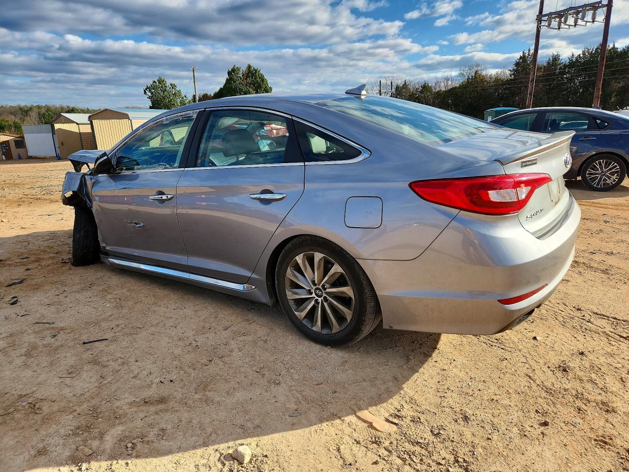 2017 Hyundai Sonata - Фото 2
