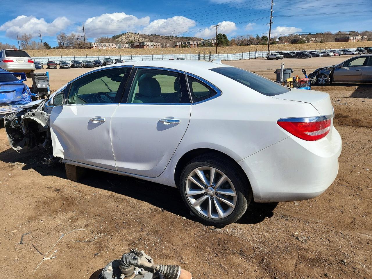 2014 Buick Verano - Фото 2