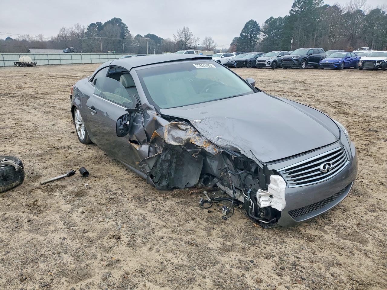 2012 Infiniti G37 Convertible Base - Фото 4