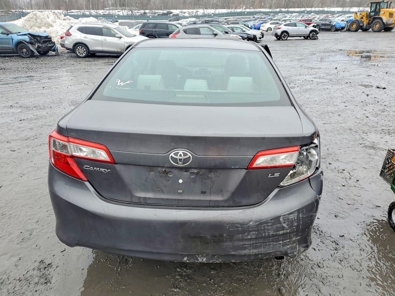 2012 Toyota Camry Base - Фото 6