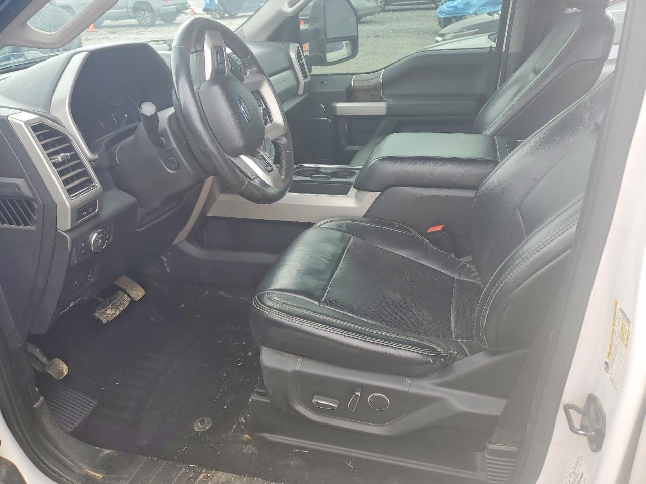 2019 Ford F250 Super Duty - Фото 7