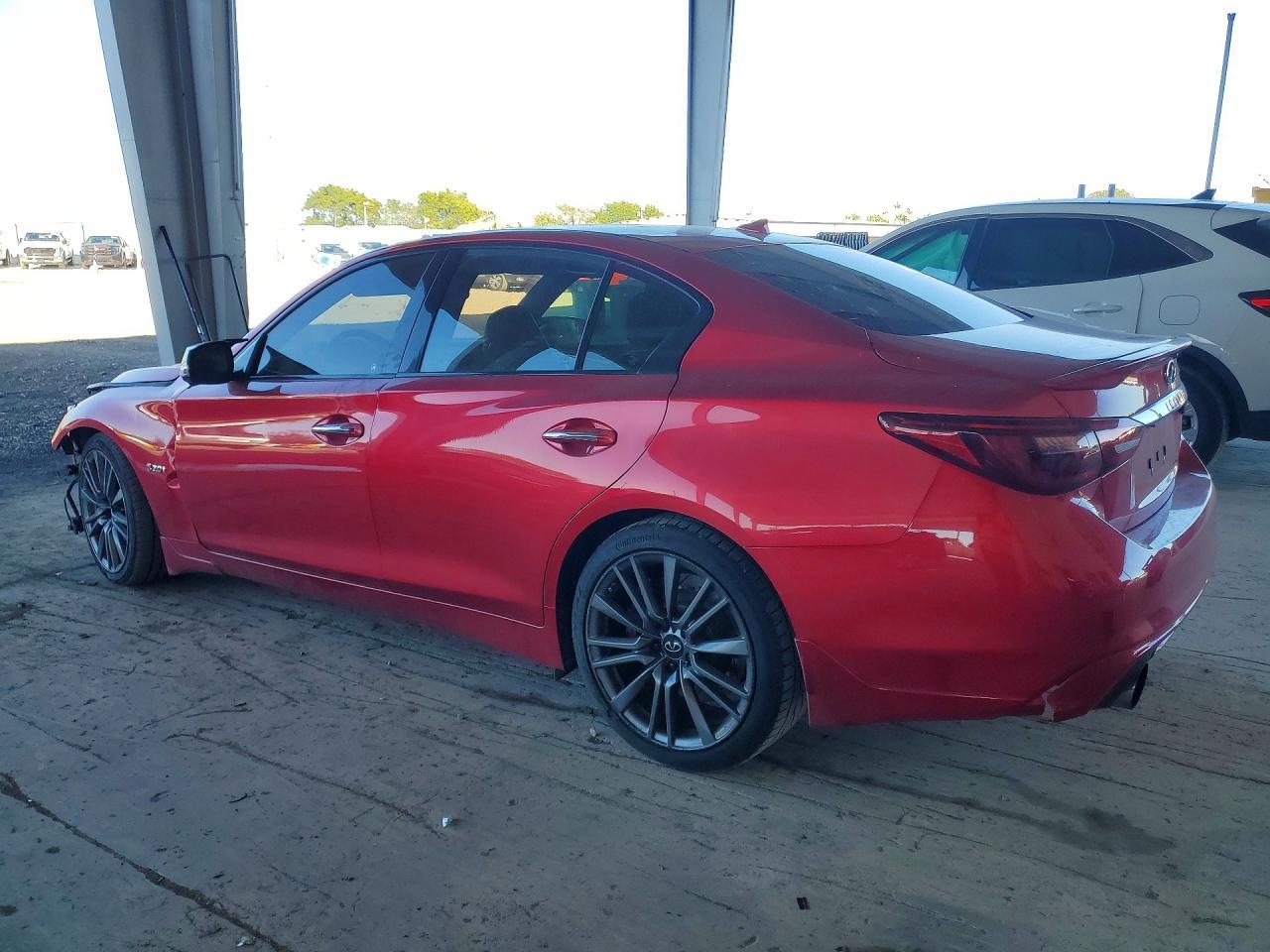 2018 Infiniti Q50 Red Sport 400 - Фото 2