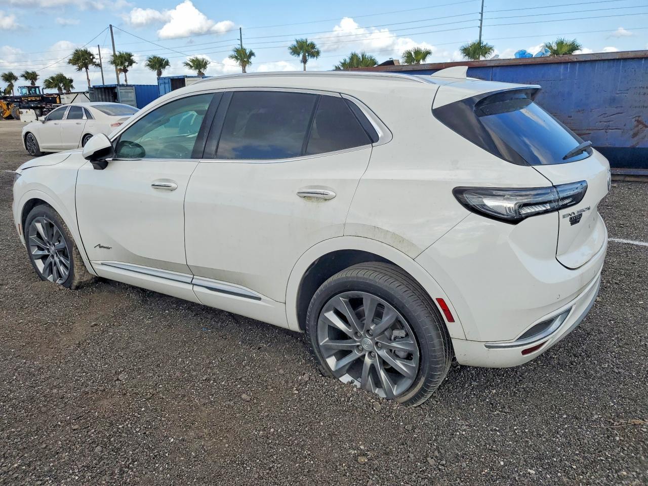 2021 Buick Envision Avenir - Фото 2