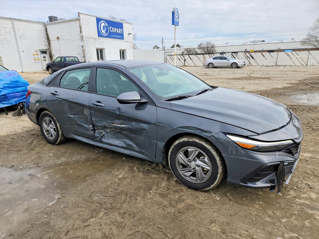 2024 Hyundai Elantra Se - Фото 4