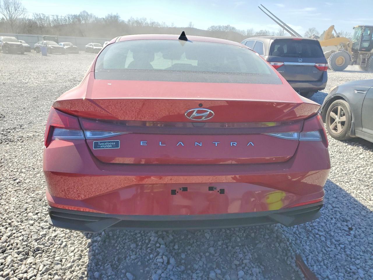 2021 Hyundai Elantra Se - Image 6