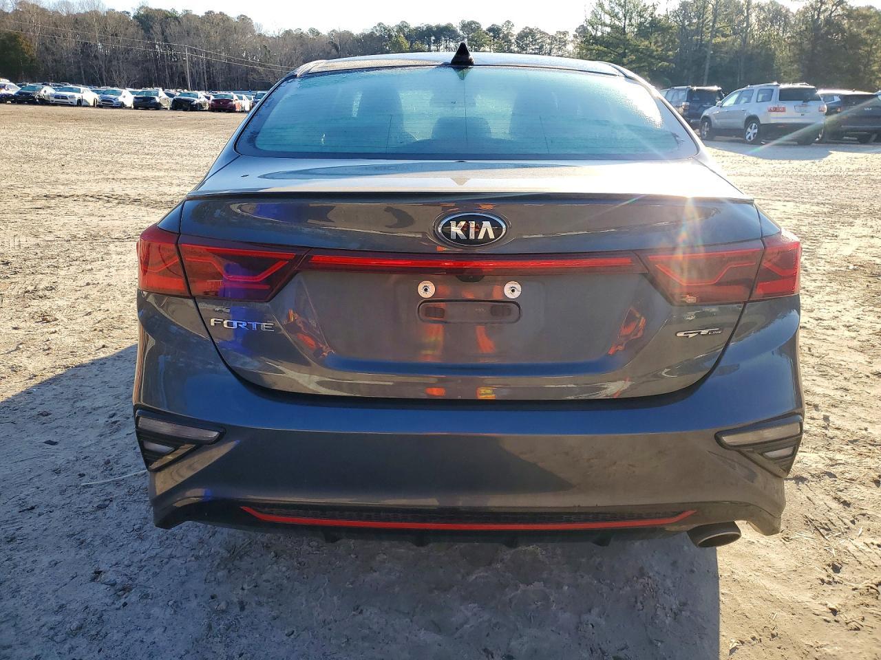 2020 Kia Forte Gt Line - Фото 6
