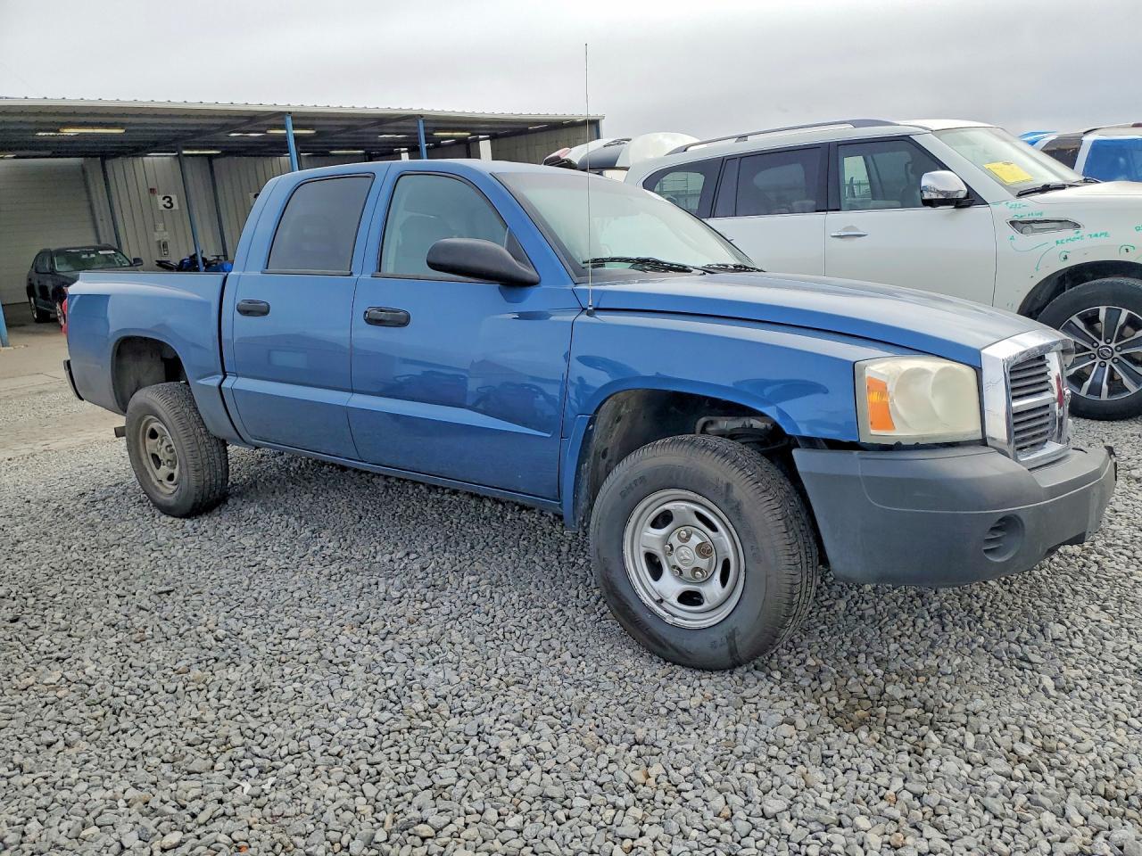 2006 Dodge Dakota Quad - Image 4