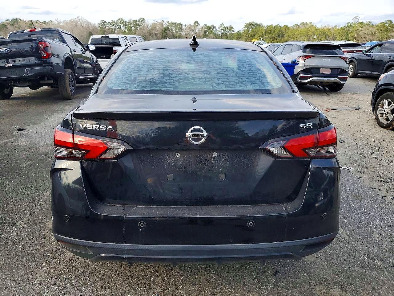 2020 Nissan Versa Sr - Фото 6