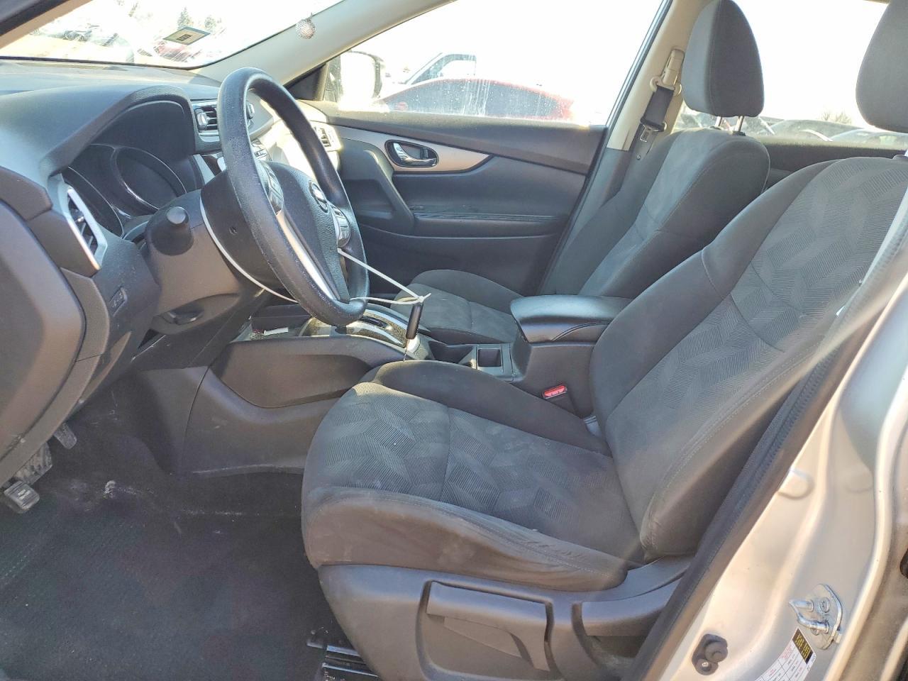 2016 Nissan Rogue S - Image 7