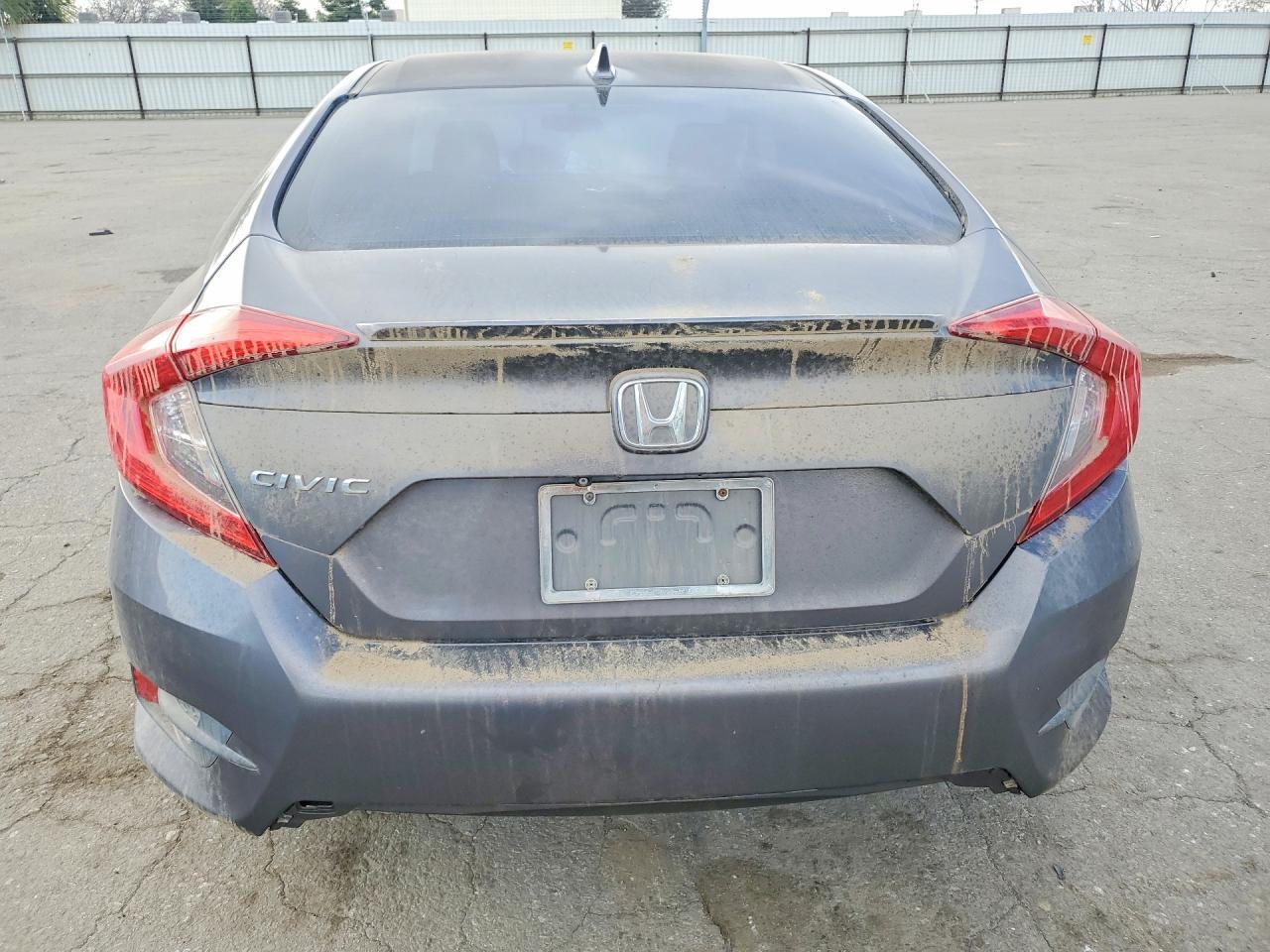2017 Honda Civic Ex - Image 6