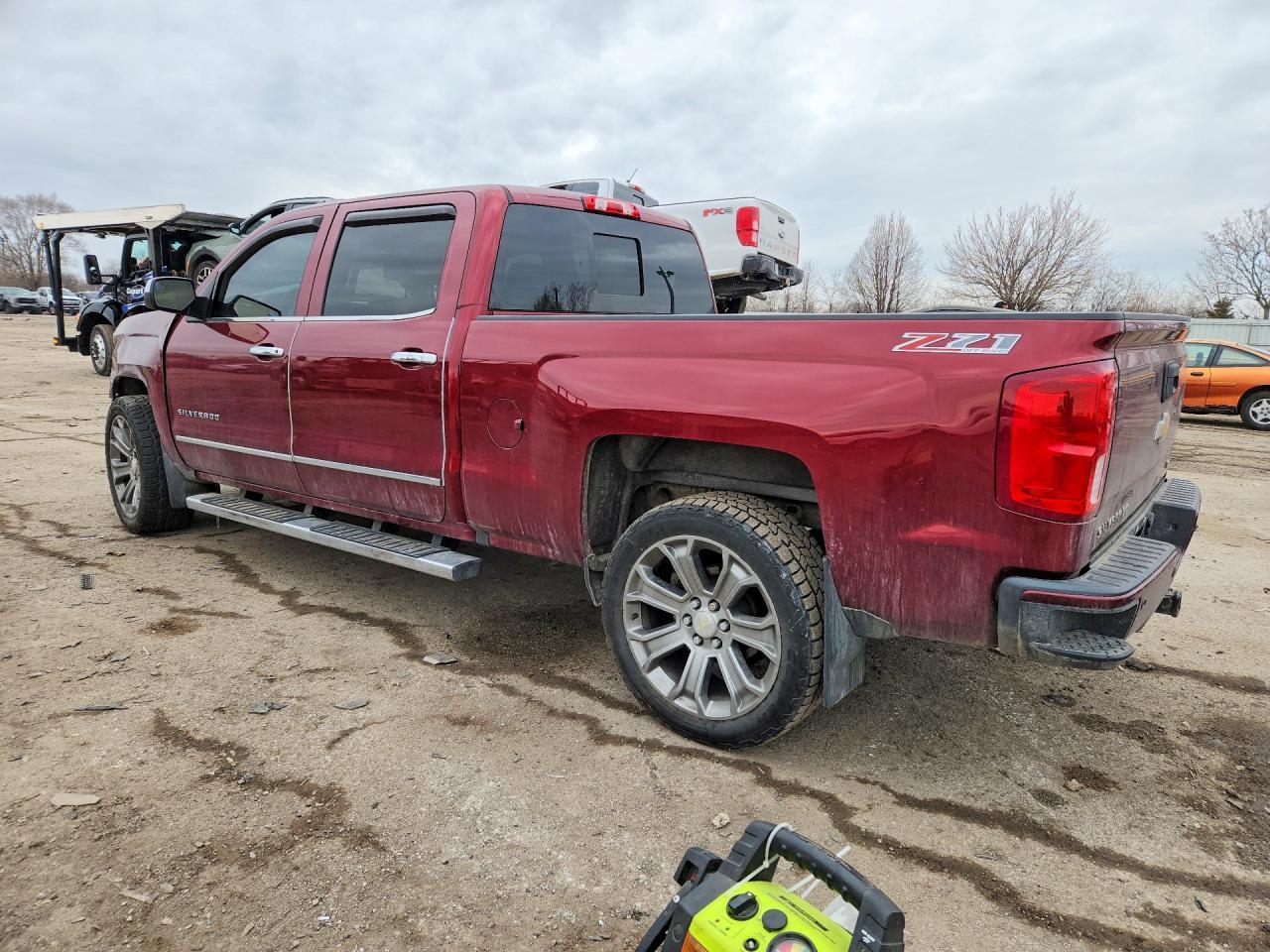 2017 Chev Silverado - Image 2