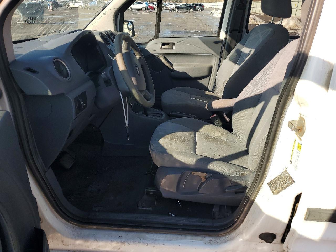 2010 Ford Transit Connect Delivery Van - Фото 7