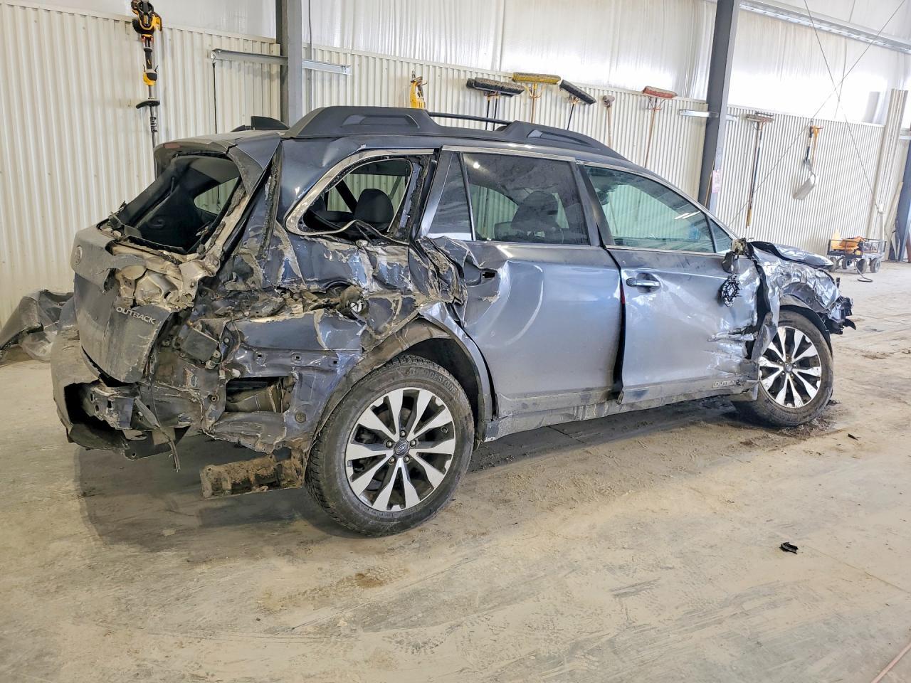 2016 Subaru Outback 2.5I Limited - Фото 3