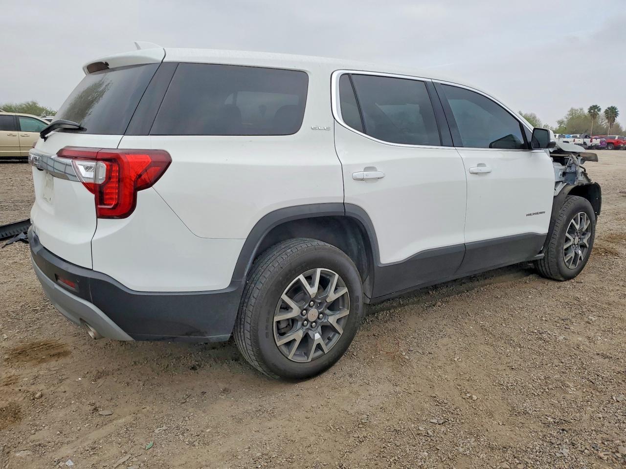 2021 GMC Acadia Sle - Image 3