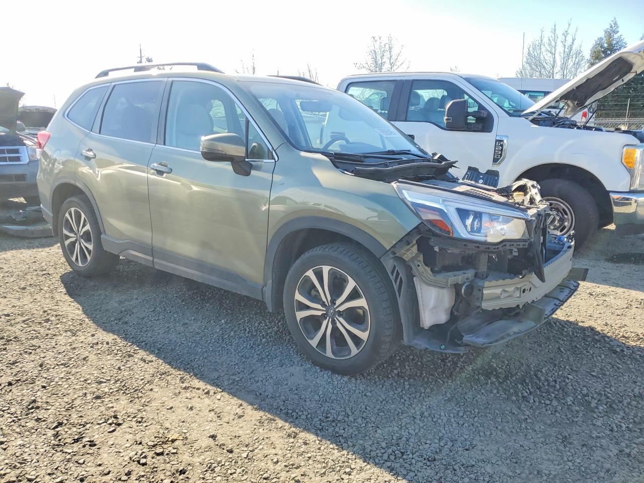 2020 Subaru Forester Limited - Фото 4
