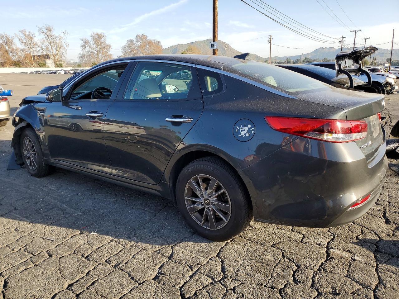 2016 Kia Optima Lx - Фото 2