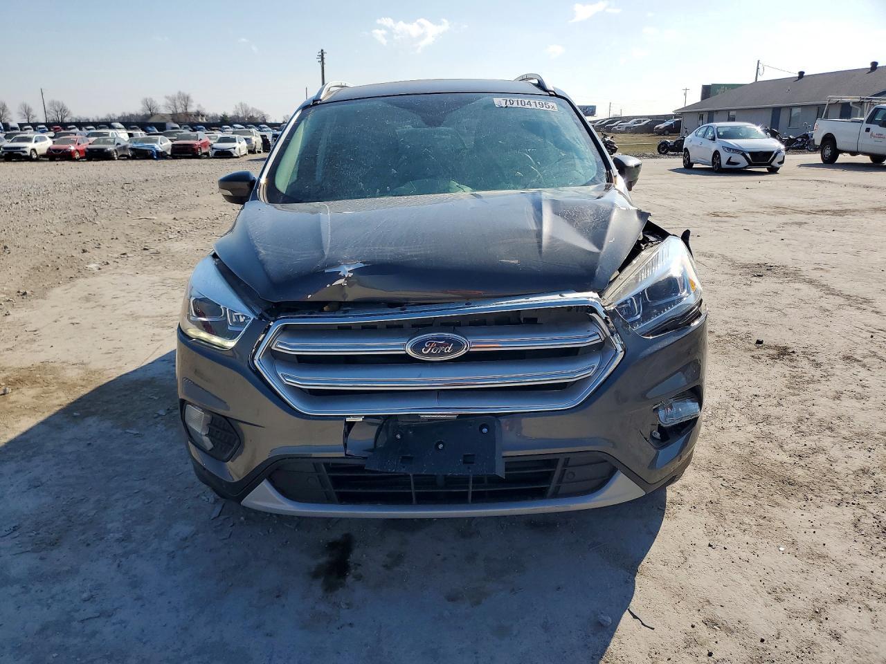 2019 Ford Escape Titanium - Image 5