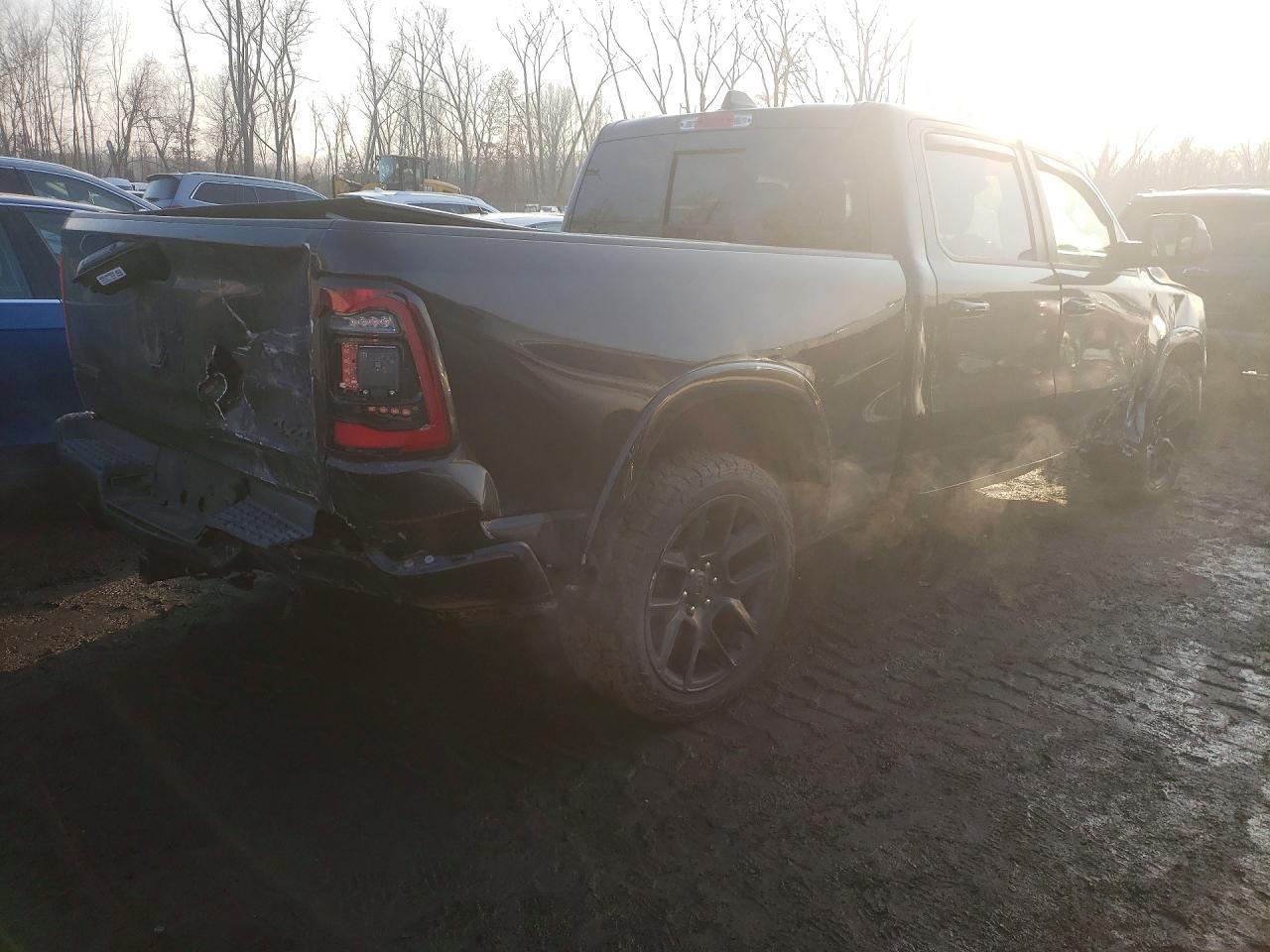 2021 Ram Trucks 1500 Laramie - Фото 3