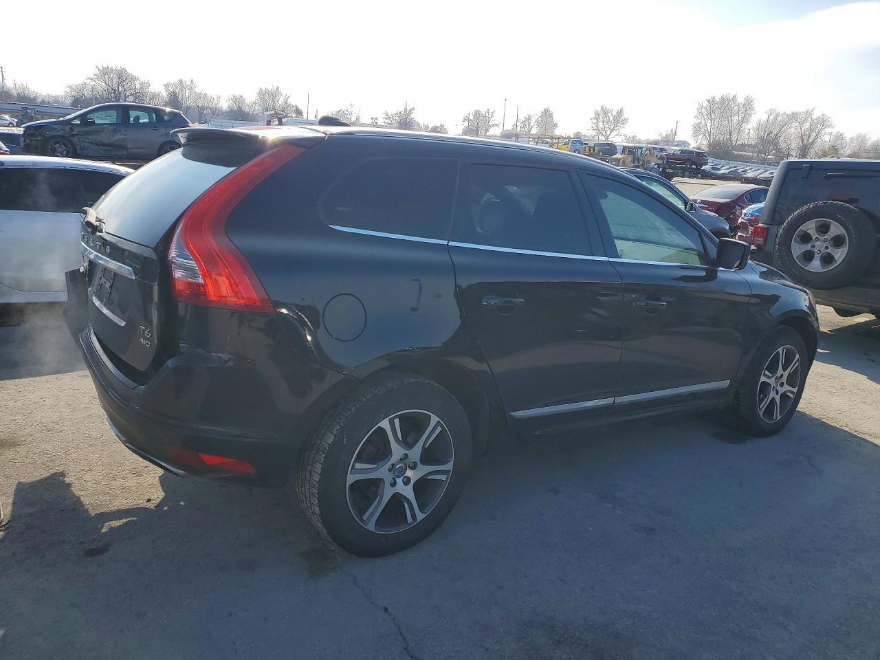 2015 Volvo Xc60 T6 Premier+ - Фото 3