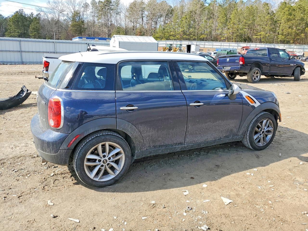 2013 Mini Cooper Countryman - Image 3
