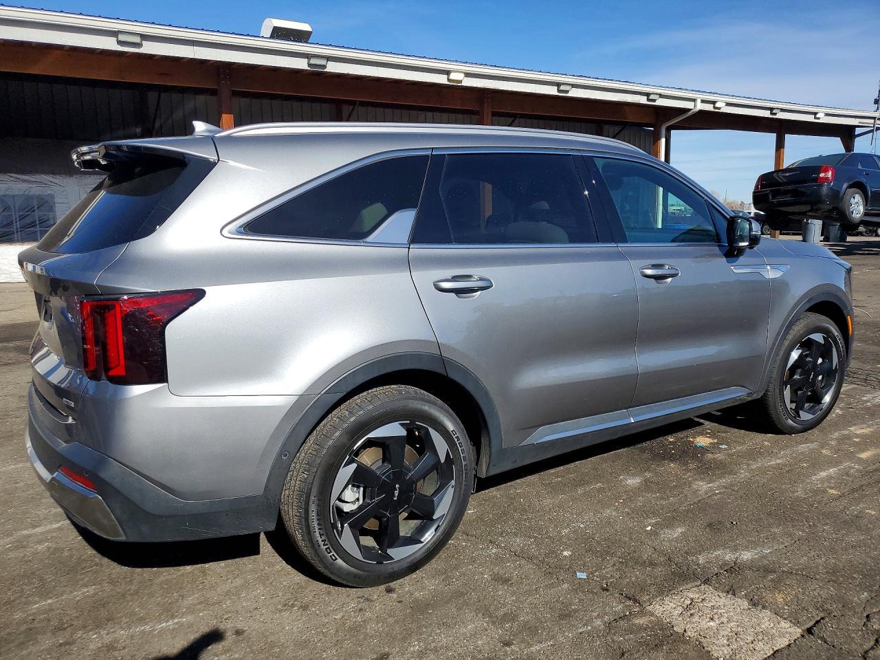 2025 Kia Sorento Sxp - Фото 3