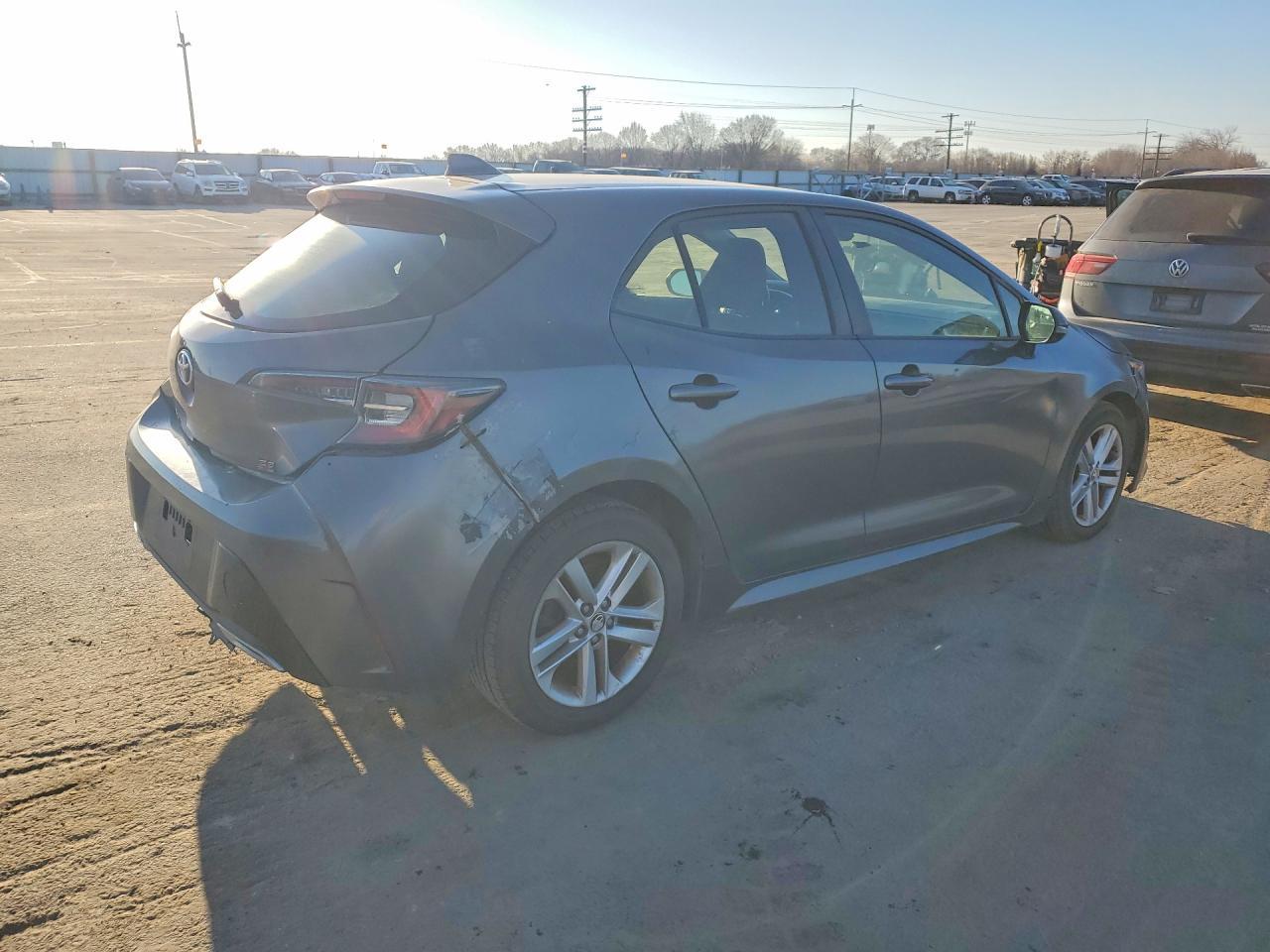 2021 Toyota Corolla Se - Фото 3