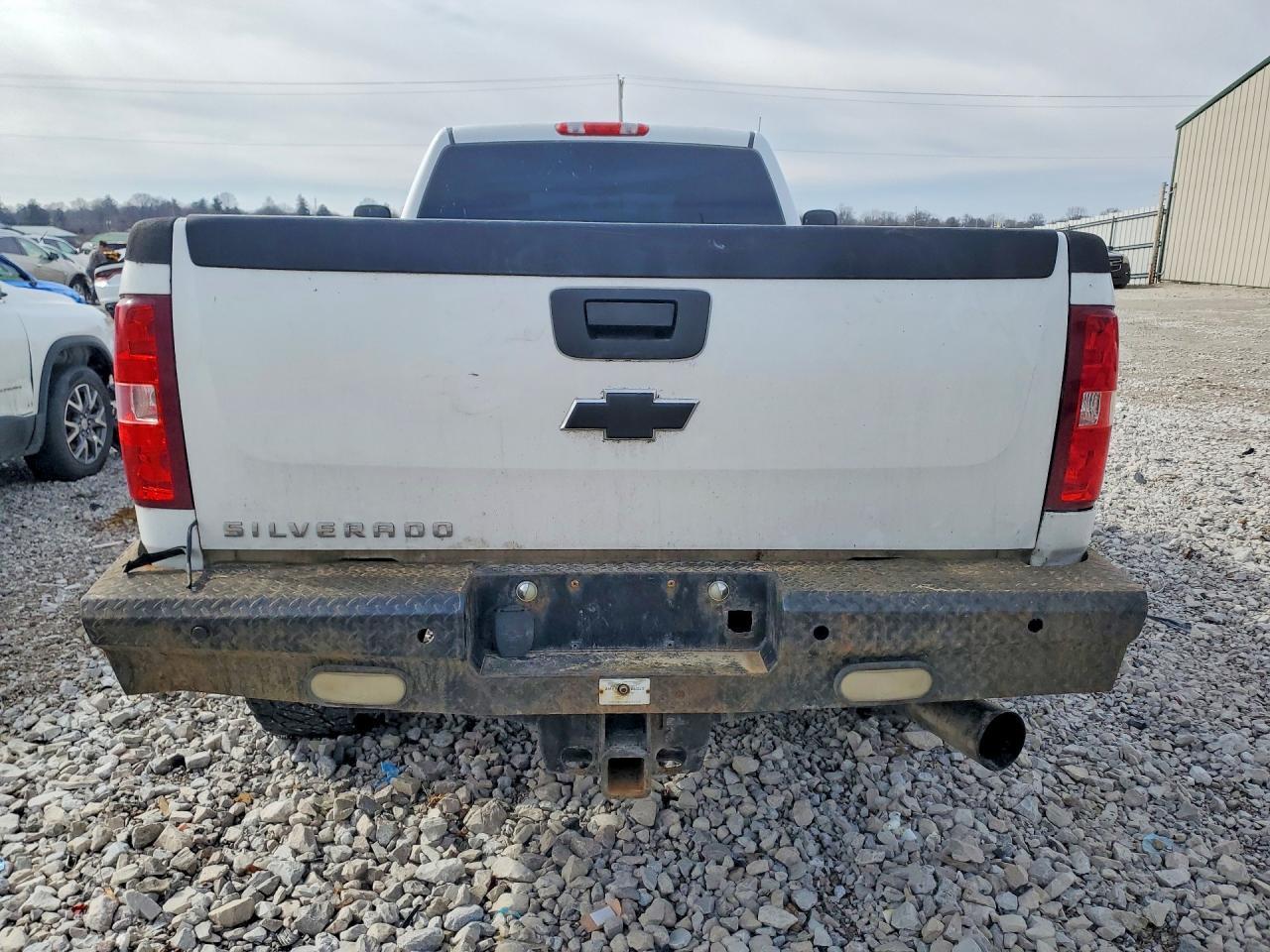 2011 Chevrolet Silverado K2500 Heavy Duty - Фото 6