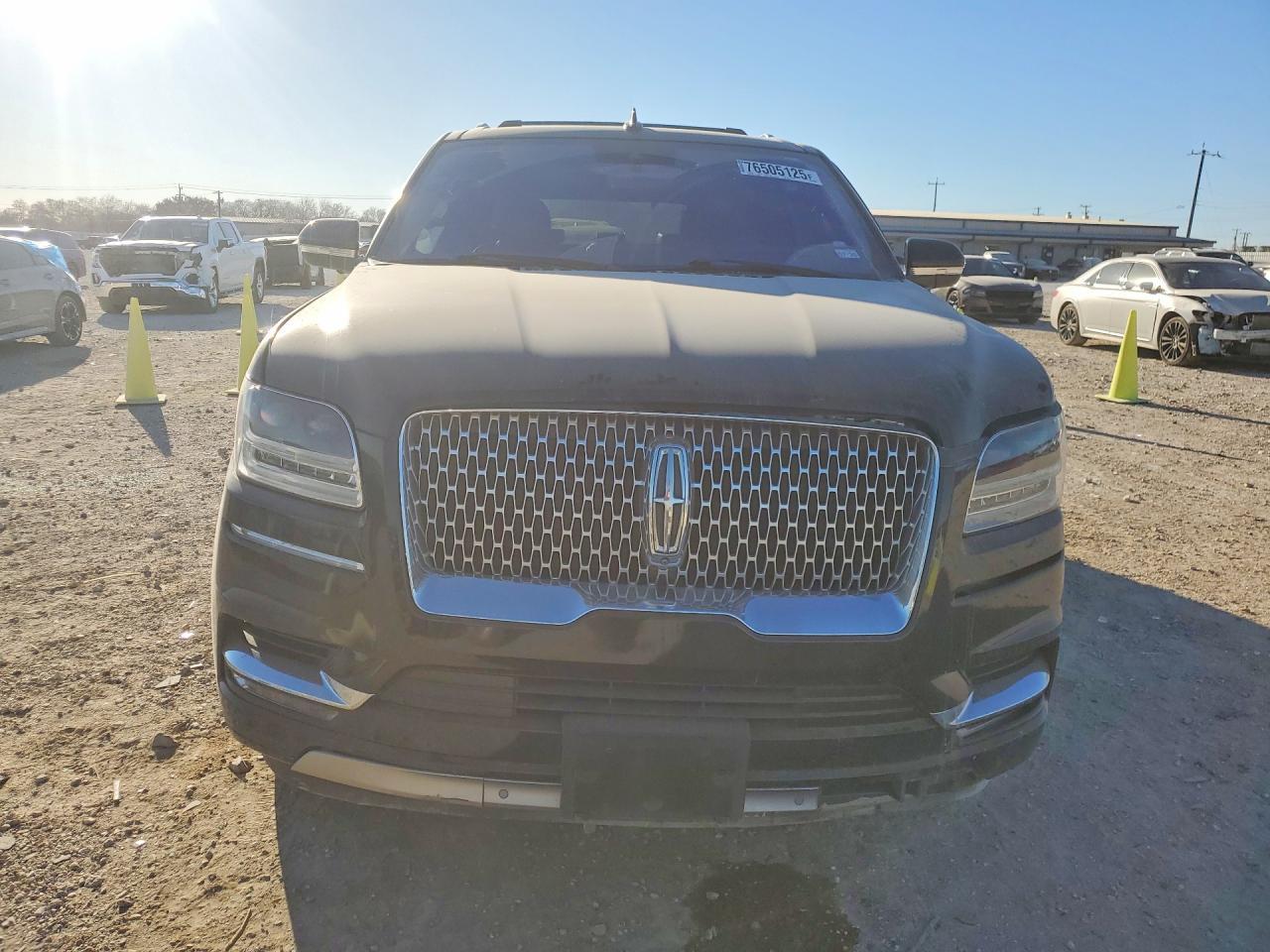 2019 Lincoln Navigator Select - Image 5