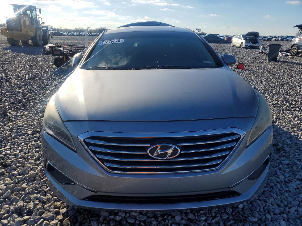 2015 Hyundai Sonata Se - Image 5