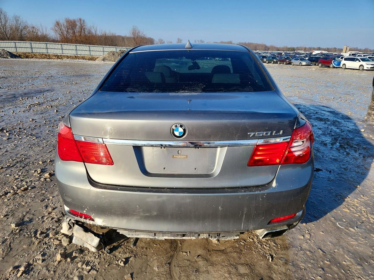 2012 BMW 750 Li - Image 6