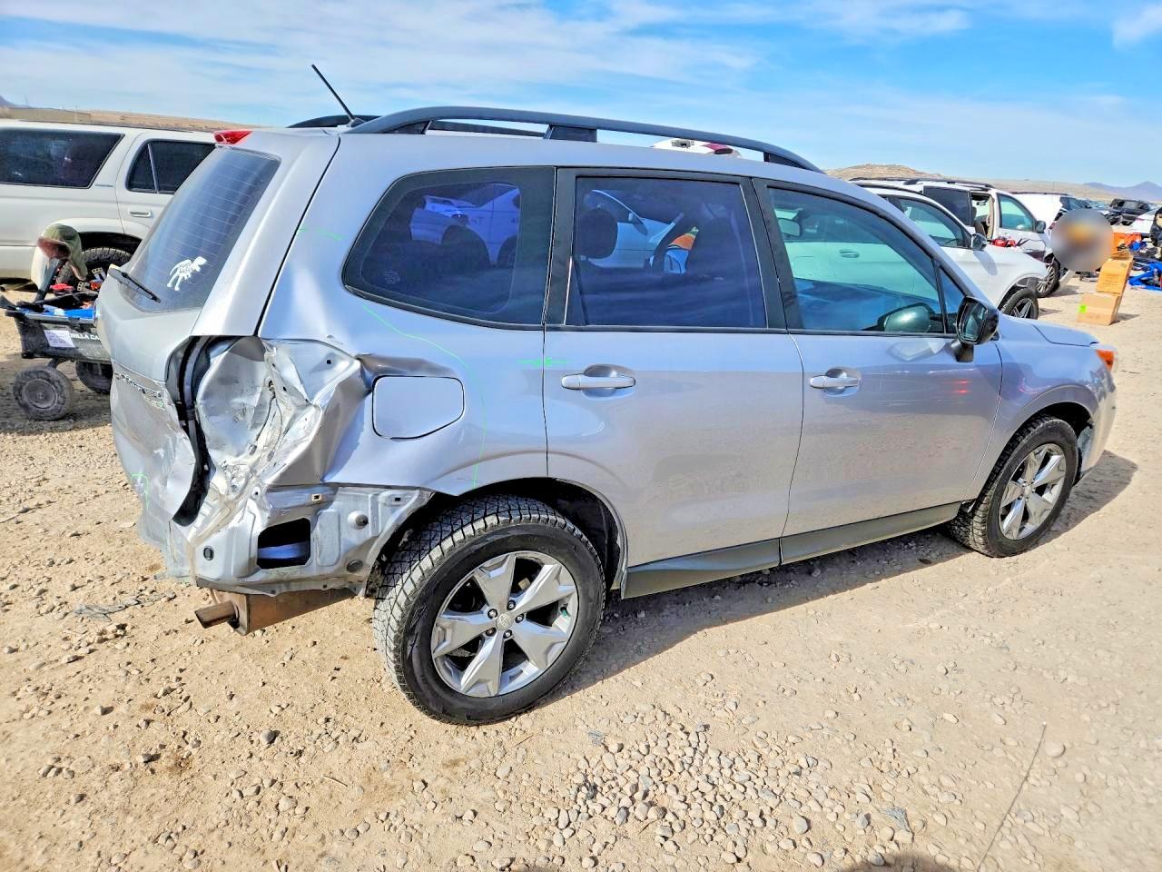 2015 Subaru Forester 2.5I - Image 3