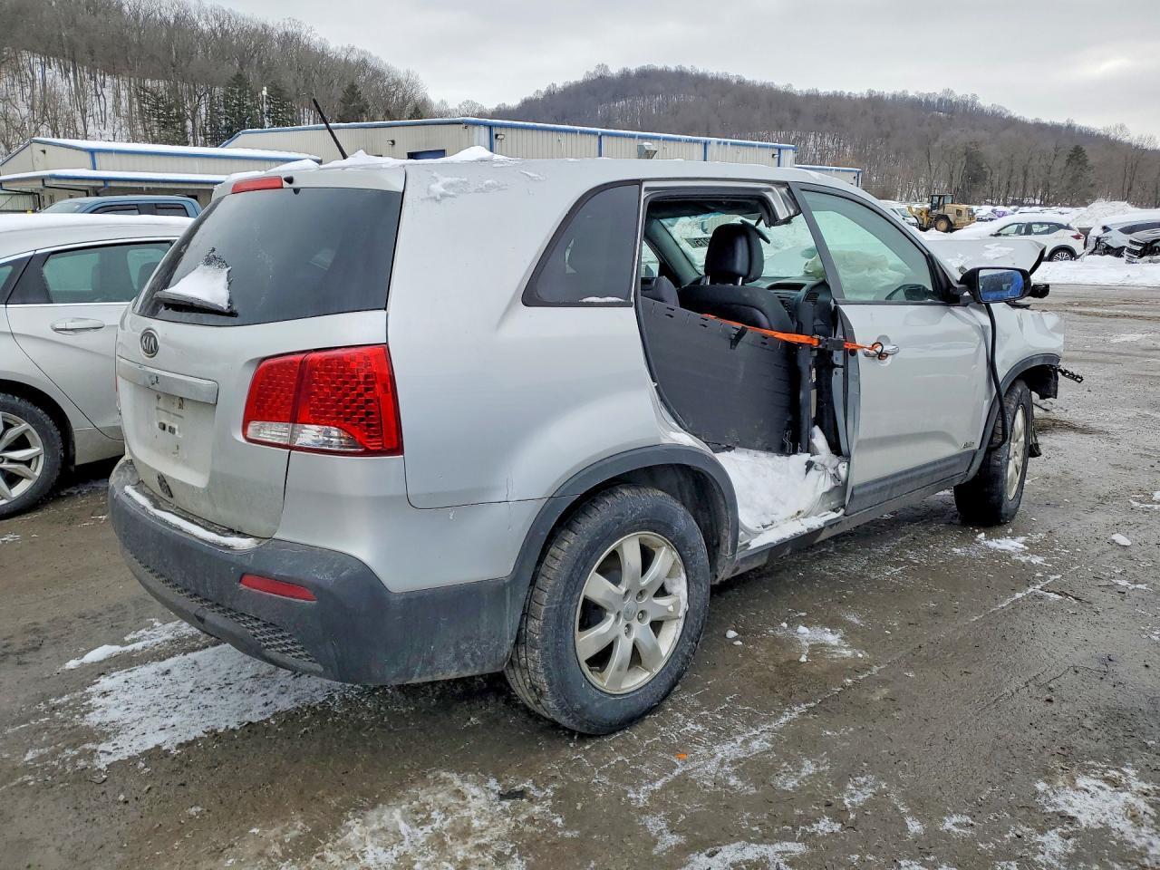 2012 Kia Sorento Base - Фото 3