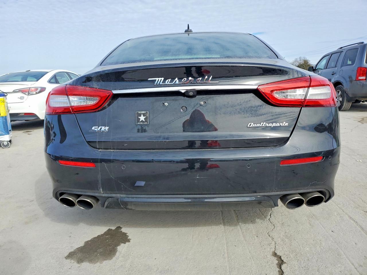 2018 Maserati Quattroporte S - Фото 6