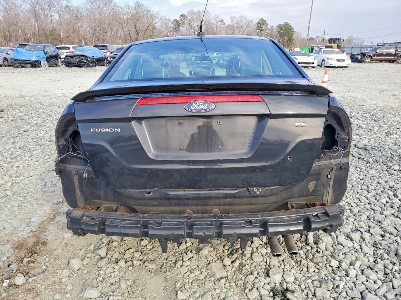 2011 Ford Fusion Se - Фото 6