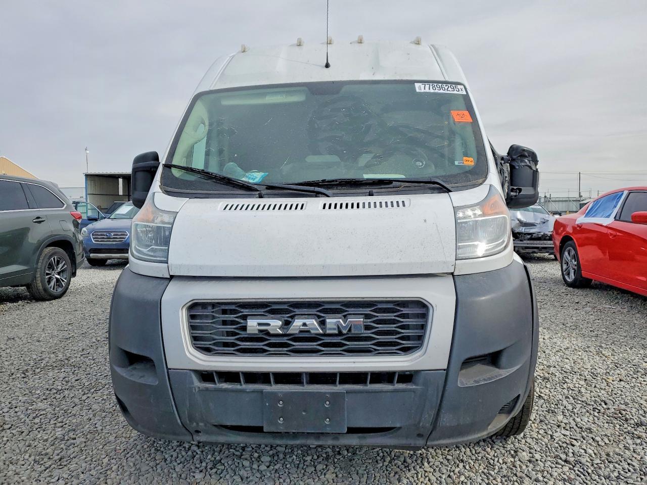 2020 Ram Promaster 2500 Delivery Van - Фото 5