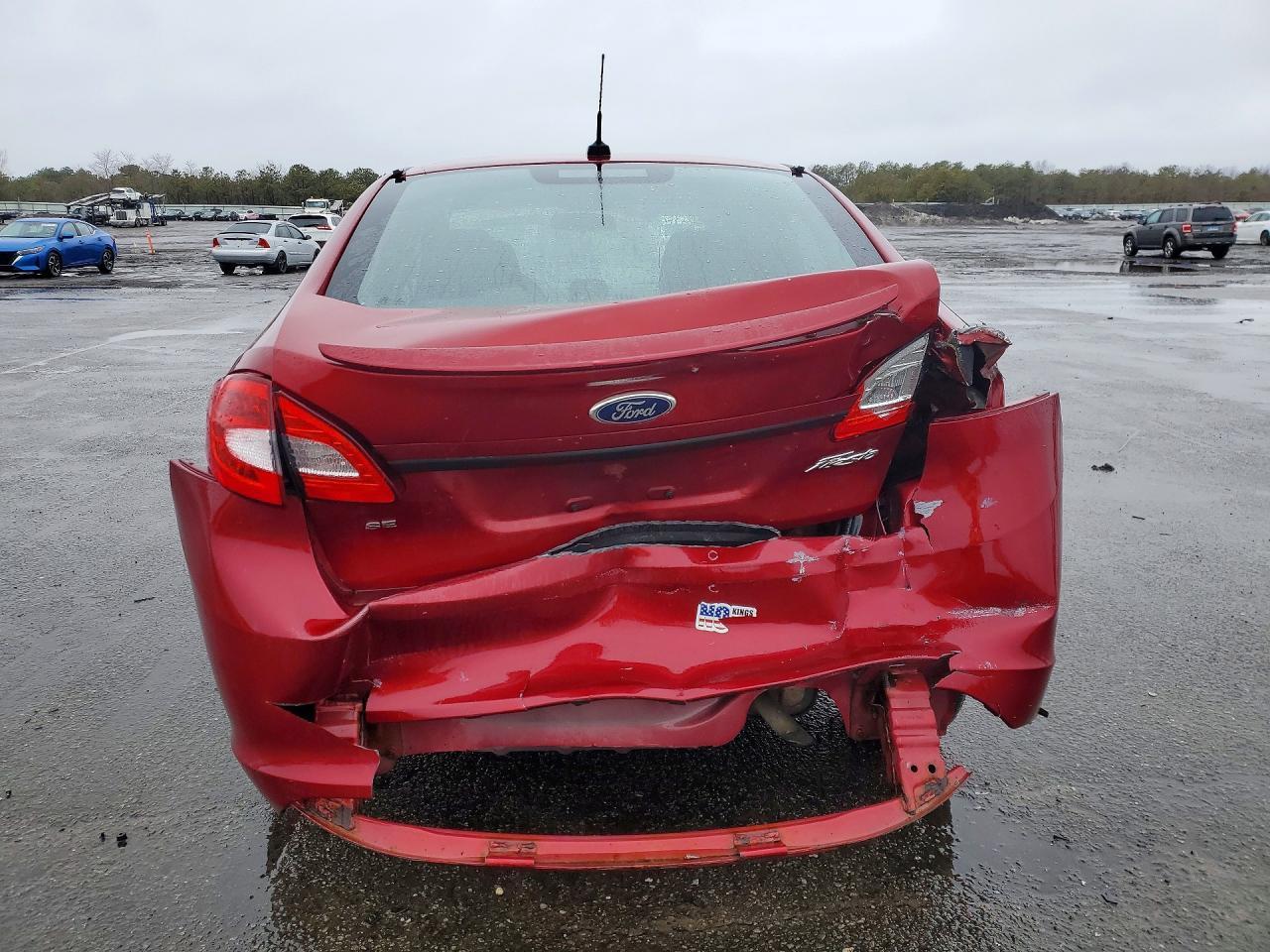 2013 Ford Fiesta Se - Image 6