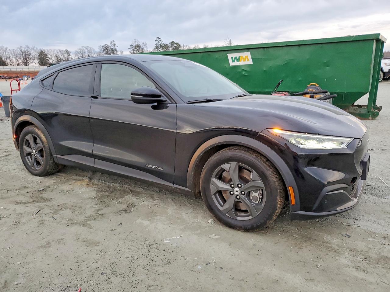 2021 Ford Mustang Mach-E Select - Фото 4